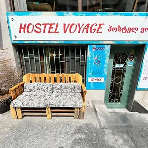  Hostel Voyage